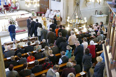 Feier der 1. Heiligen Kommunion in Sankt Crescentius (Foto: Karl-Franz Thiede)